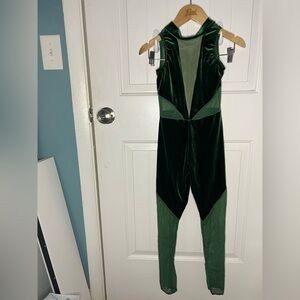 Elegant Green Velvet Kids Dance Outfit